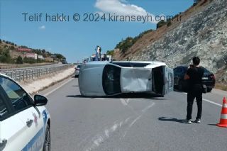 Trafik kazası geçiren kardeşlerimize geçmiş olsun başlıklı haber resmi